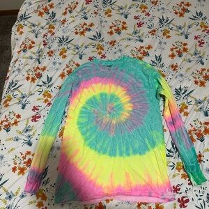 Colorful Tie-Dye Women’s Long Sleeve Shirt